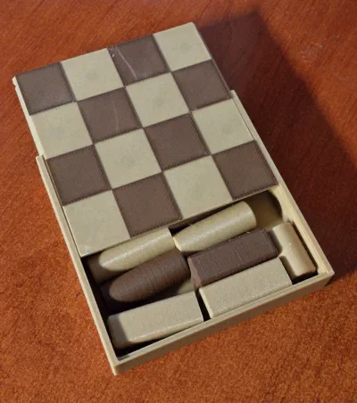 Caixa per guardar les peces